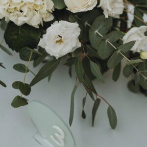 Zelené kruhové čísla stolov