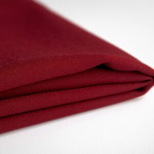 Bordový okrúhly obrus