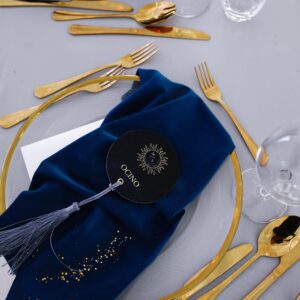 Modrý zamatový príručník