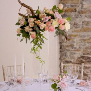 Priehľadné stojany na kvety